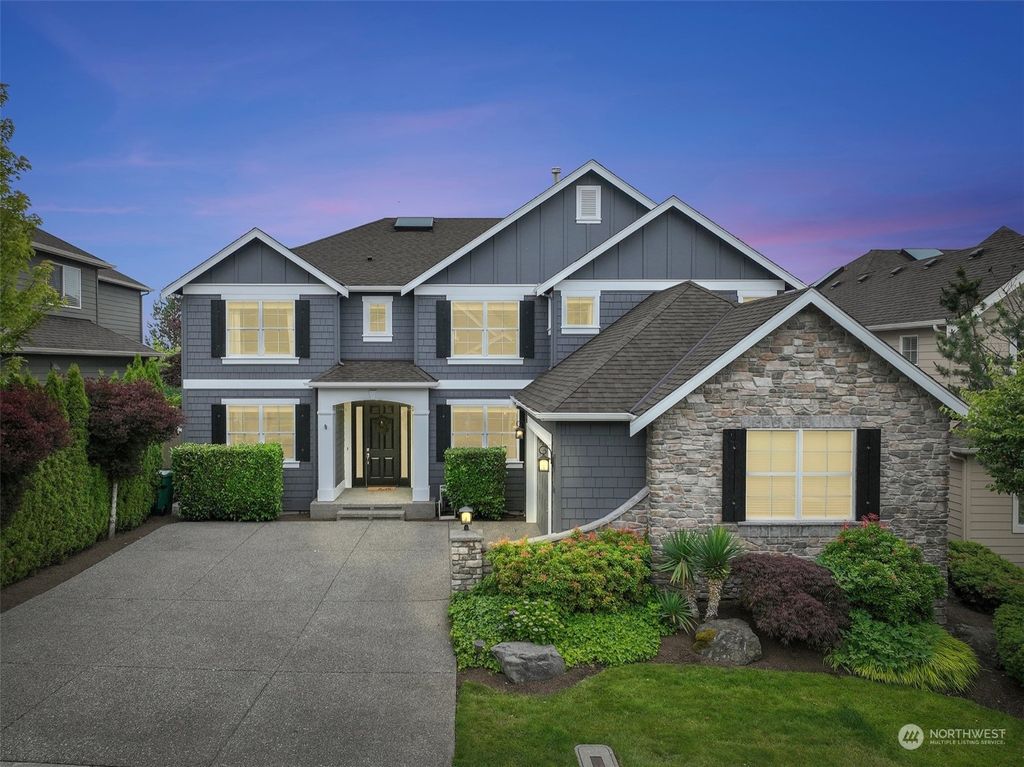 Photo of 36105 SE Turnberry Street, Snoqualmie, WA 98065 (MLS # 2132880)