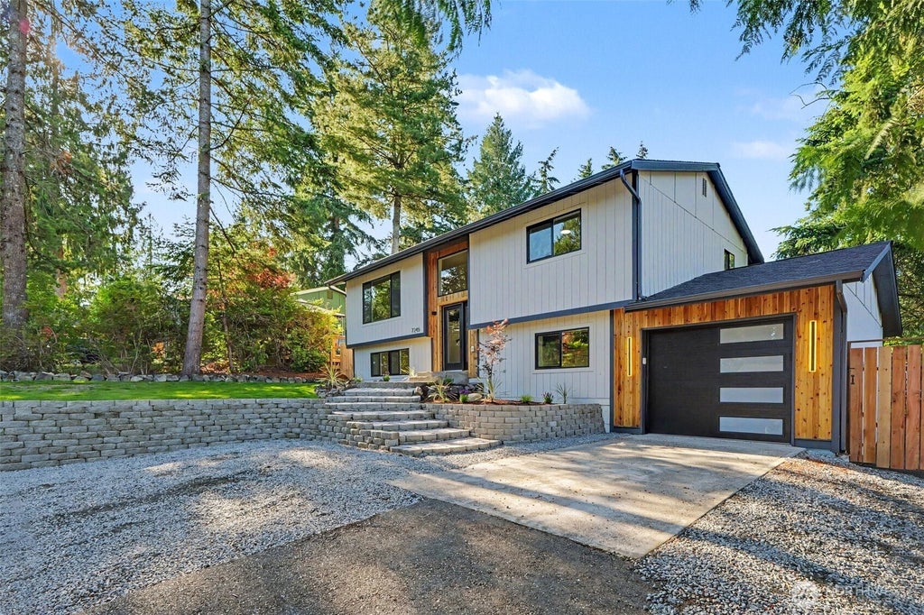 Photo of 7245 E Taylor Street, Port Orchard, WA 98366 (MLS # 2583753)