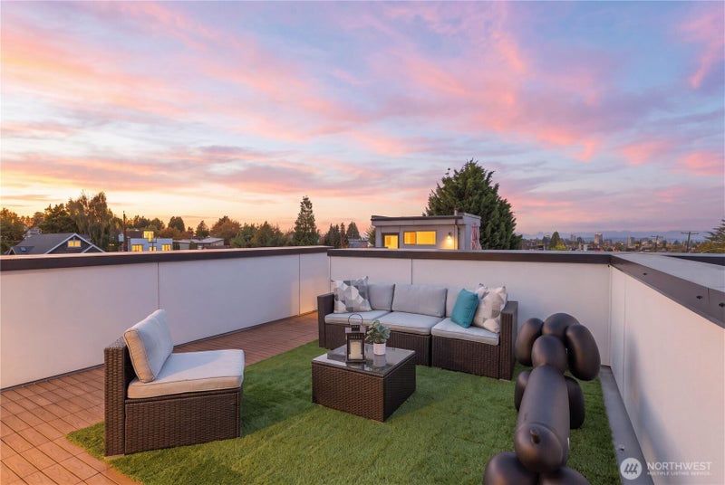4608 Evanston Avenue N