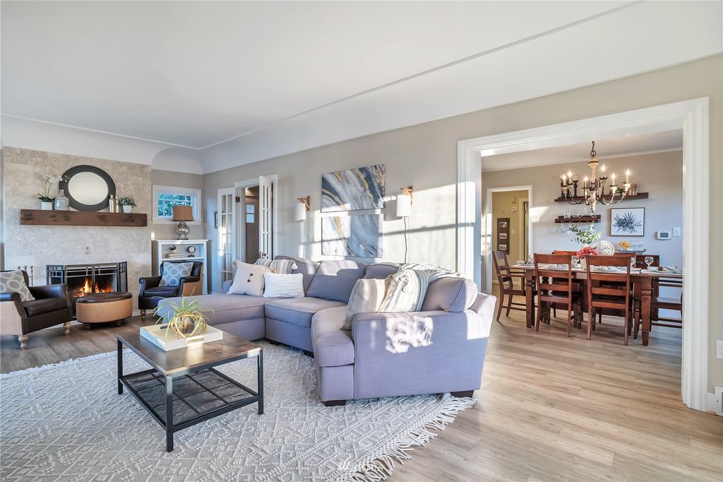 Photo of 3603 SW Myrtle Street, Seattle, WA 98126 (MLS # 1954571)
