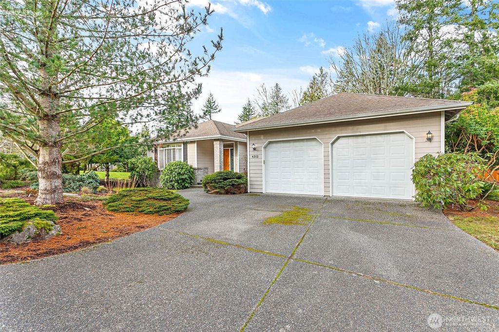 Photo of 4312 Cordero Drive, Bellingham, WA 98229 (MLS # 2481498)