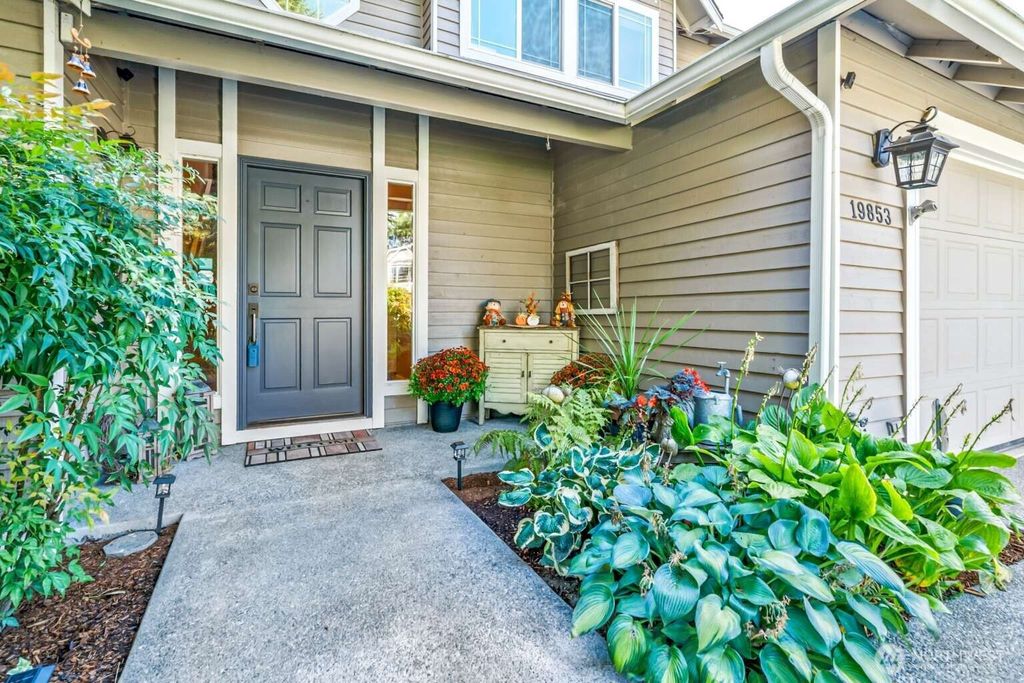 Photo of 19853 133rd Place SE, Renton, WA 98058 (MLS # 2444000)