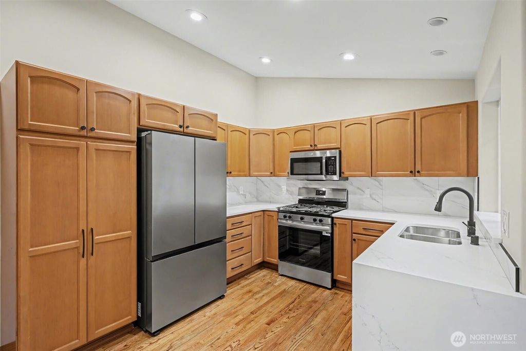 Photo of 612 Elizabeth Street, Monroe, WA 98272 (MLS # 2464749)