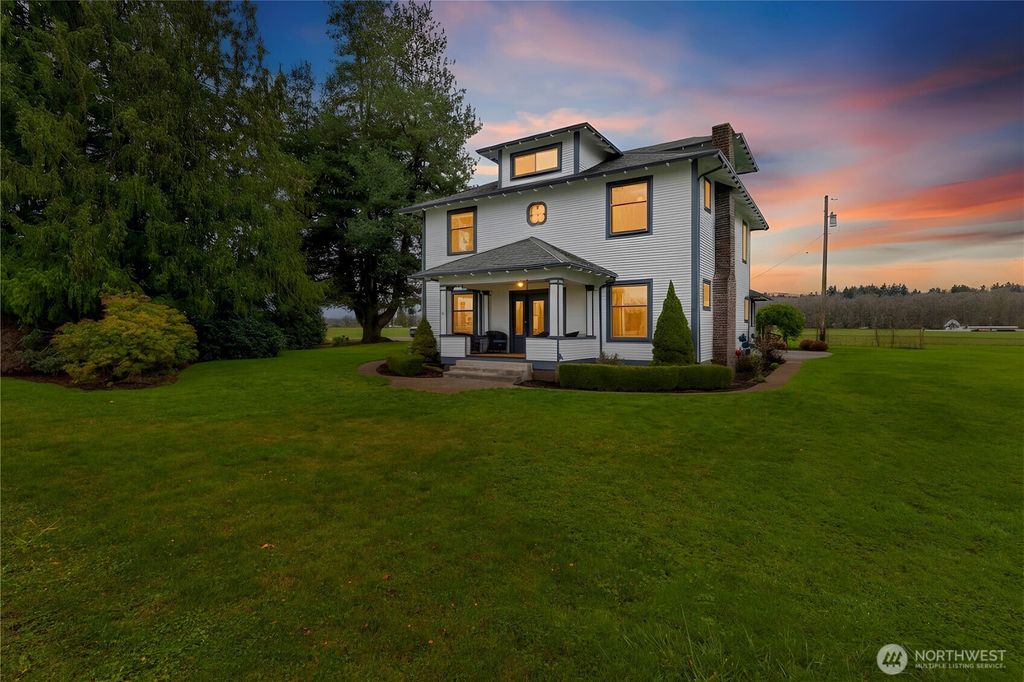 Photo of 4205 204th St NE St, Arlington, WA 98223 (MLS # 2462899)