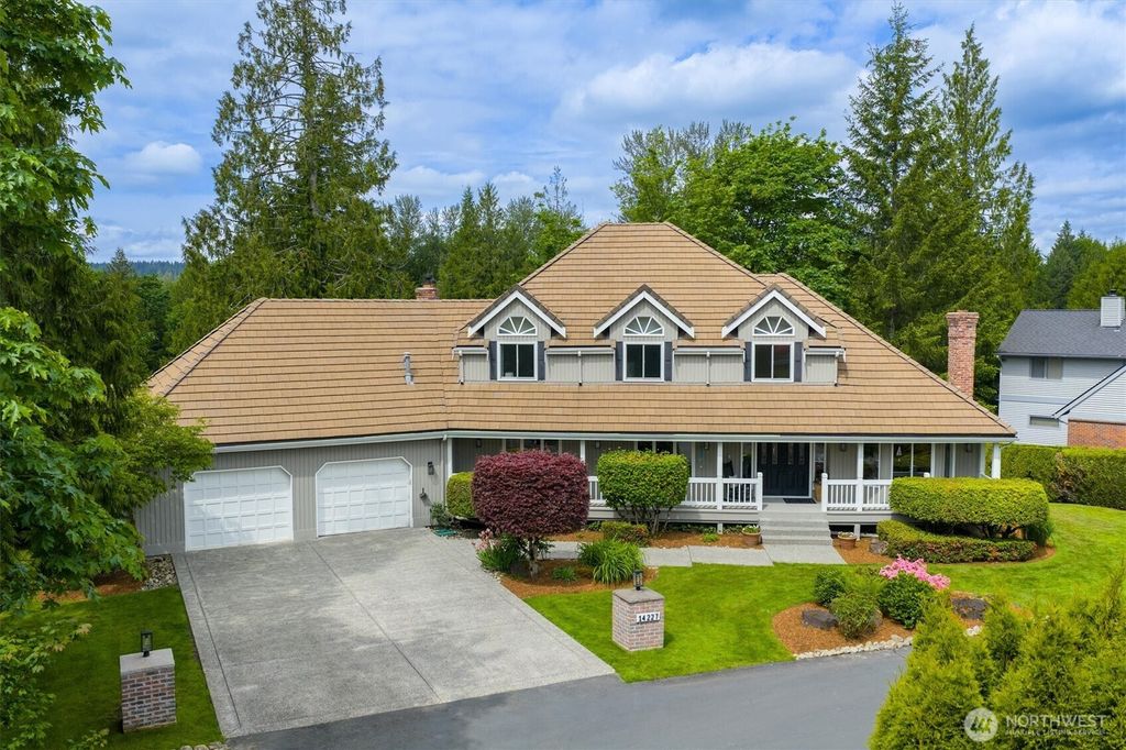 Photo of 14227 207th Place NE, Woodinville, WA 98077 (MLS # 2379425)