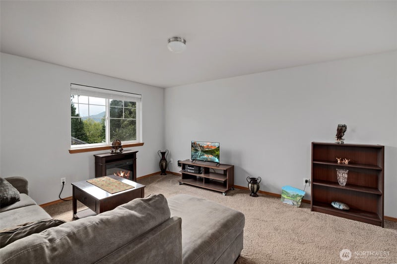 7226 Franks Place