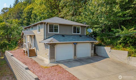 Photo of 7226 Franks Place, Concrete, WA 98237 (MLS # 2570614)