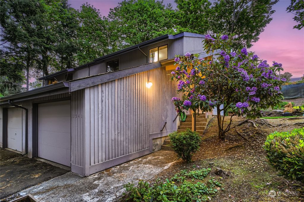 Photo of 11541 SE 175th Street #4, Renton, WA 98055 (MLS # 2075697)