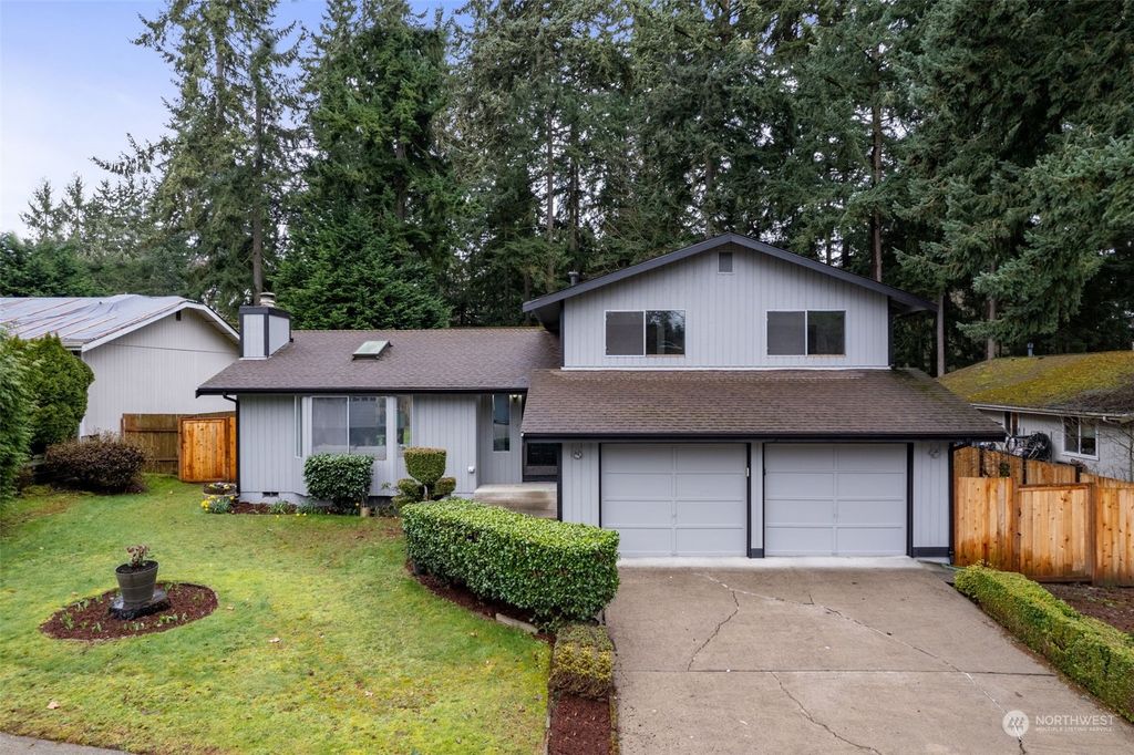 Photo of 3039 SW 339th Street, Federal Way, WA 98023 (MLS # 2195394)