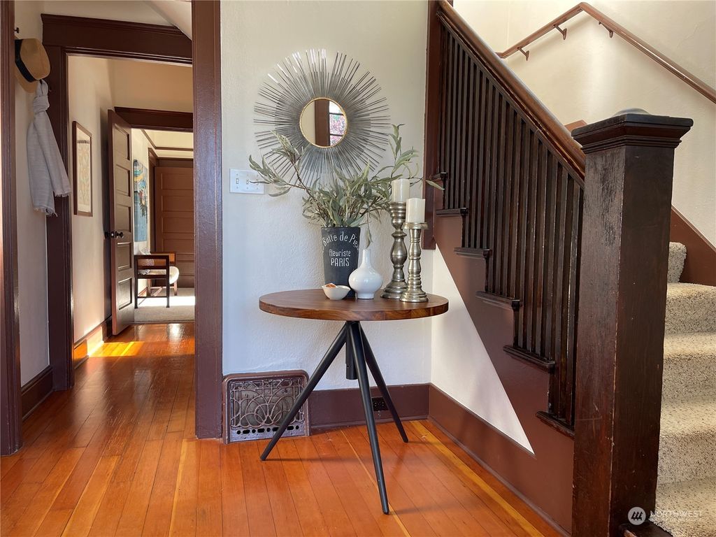 Photo of 5133 S Findlay Street, Seattle, WA 98118 (MLS # 2069852)