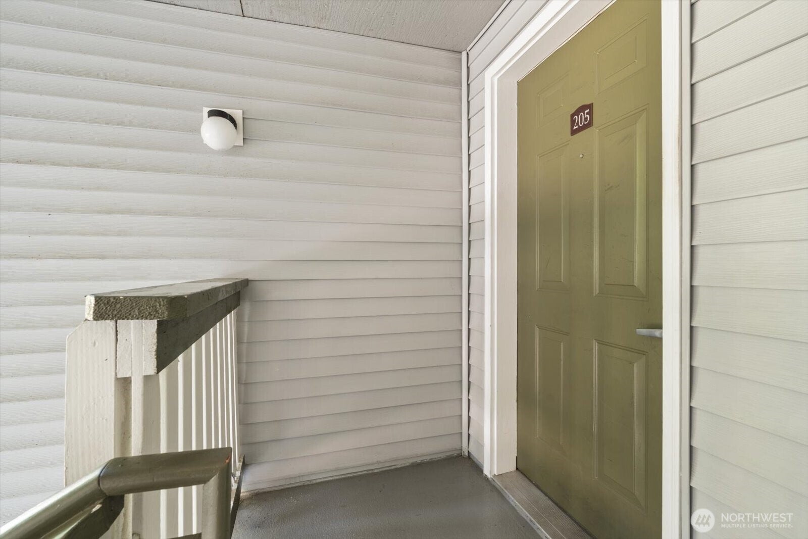 23339 Cedar Way A-205