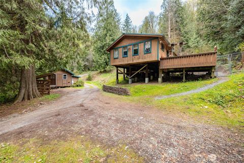 Photo of 2085 Butler Creek Road, Sedro Woolley, WA 98284 (MLS # 2507551)