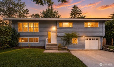 Photo of 20310 5th Avenue NW, Shoreline, WA 98177 (MLS # 2541651)