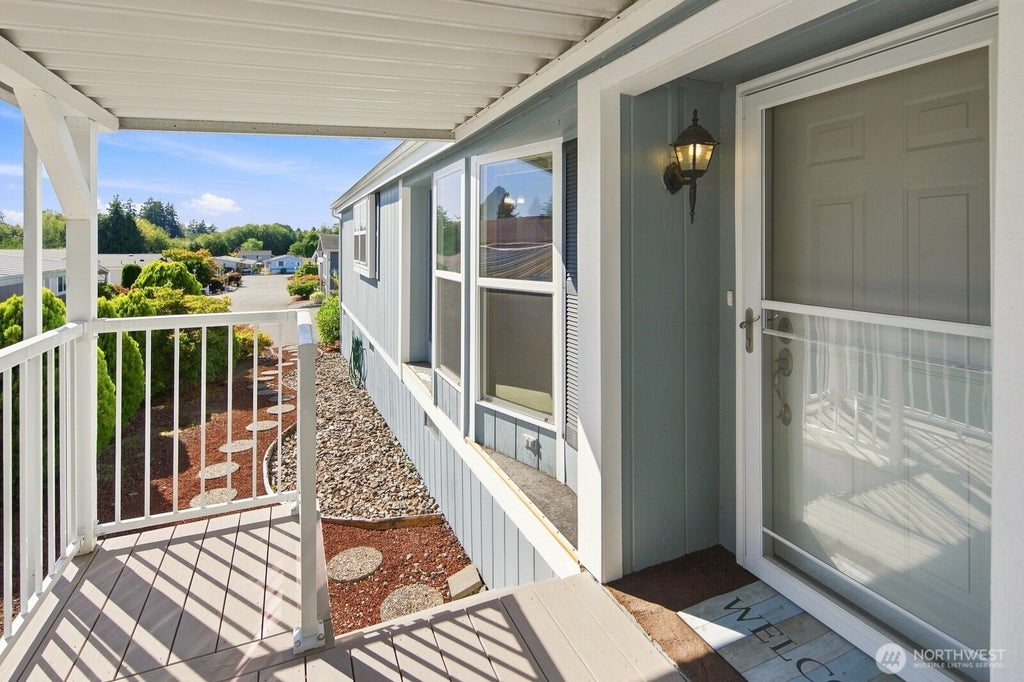 Photo of 1427 100th Street SW #22, Everett, WA 98204 (MLS # 2569255)