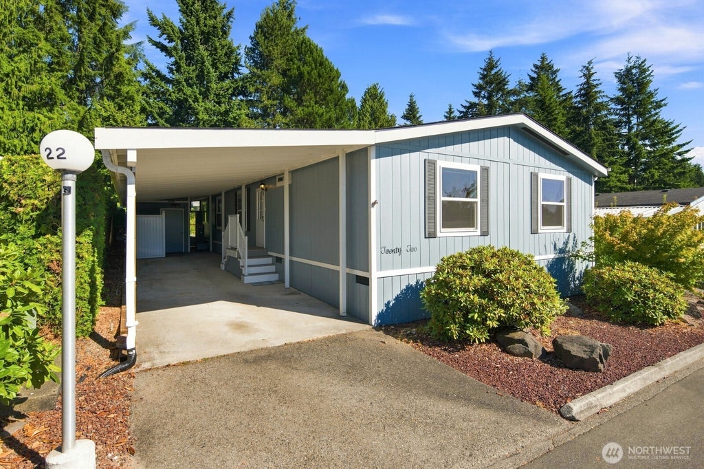 Photo of 1427 100th Street SW #22, Everett, WA 98204 (MLS # 2569255)
