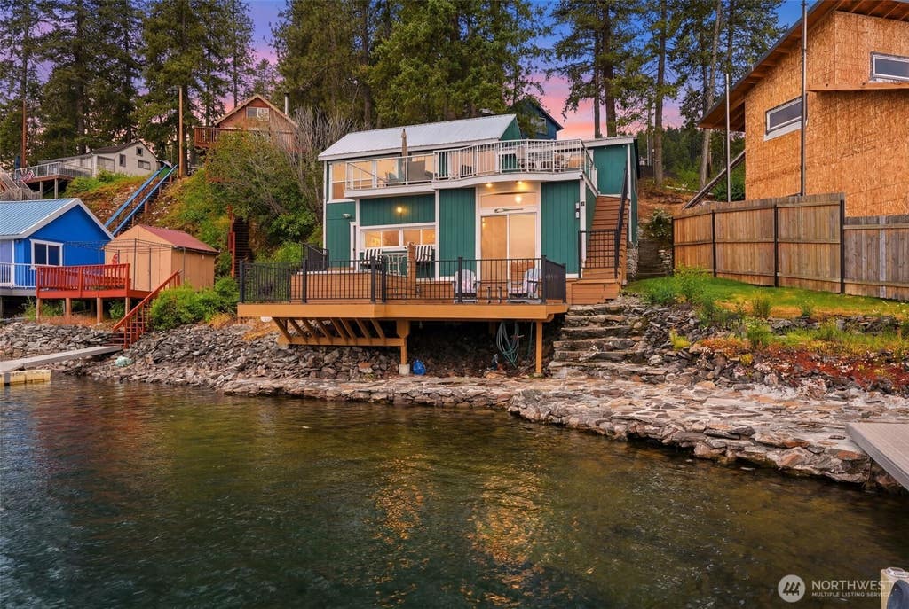 Photo of 44998 Lake Shore Homes Drive, Loon Lake, WA 99148 (MLS # 2563986)