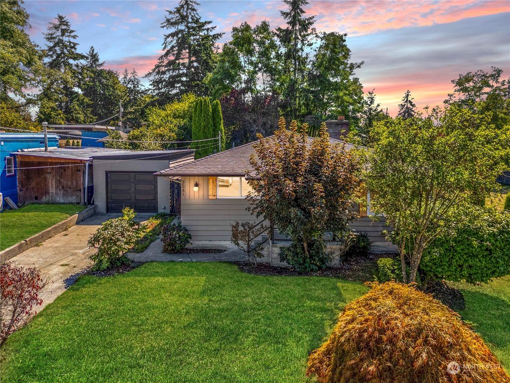 Photo of 3541 SW 97th Street, Seattle, WA 98126 (MLS # 2322413)