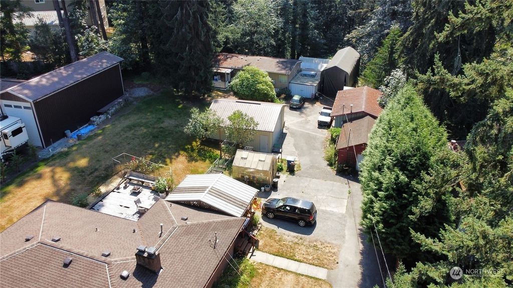 Photo of 7729 NE 165th Street, Kenmore, WA 98028 (MLS # 2038831)