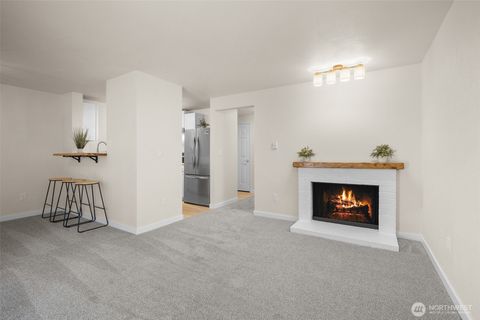 Photo of 921 130th Street SW #F205, Everett, WA 98204 (MLS # 2530710)