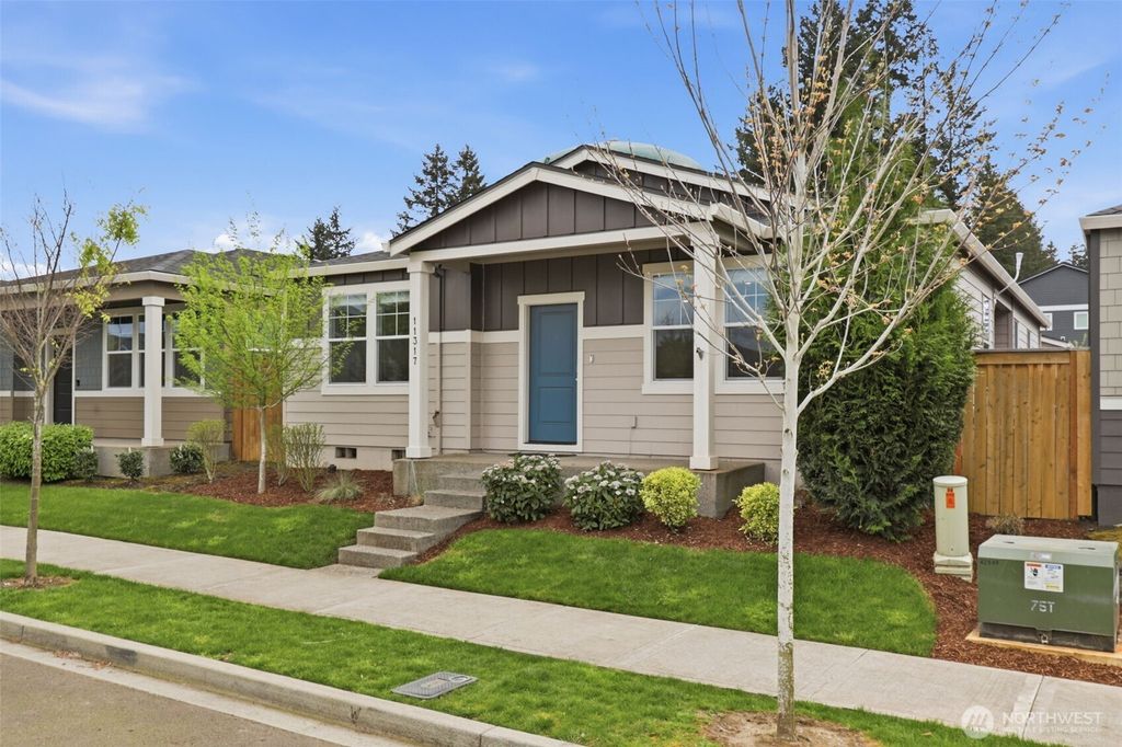 Photo of 11317 NE 17th Street, Vancouver, WA 98684 (MLS # 2511319)