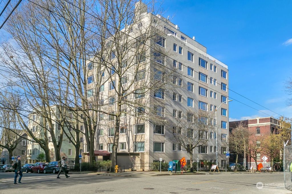 Photo of 1200 Boylston Avenue #301, Seattle, WA 98101 (MLS # 2208827)