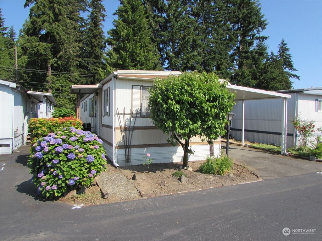 Photo of 11622 Silver Lake Road #94, Everett, WA 98208 (MLS # 2270947)