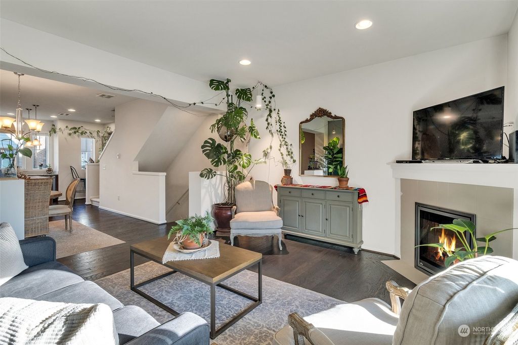 Photo of 2017 113th Place SE, Everett, WA 98208 (MLS # 2179919)