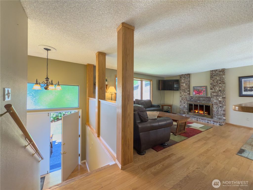 Photo of 7804 188th Street SW, Edmonds, WA 98026 (MLS # 2364592)