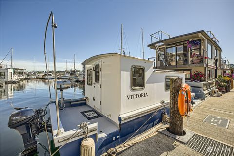 2000 Westlake Avenue N Unit E1, Seattle, WA 98109 - MLS#: 2290133