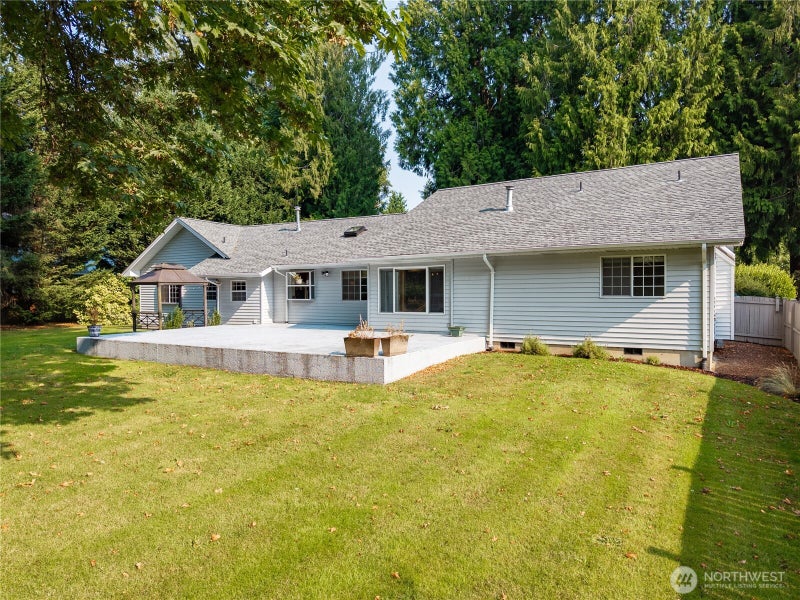 3223 Donnelly Drive SE
