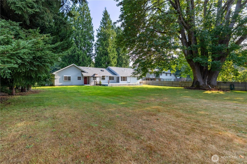 3223 Donnelly Drive SE