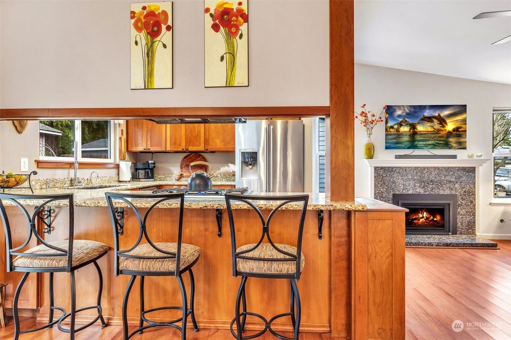 listing image 9368572808292546872