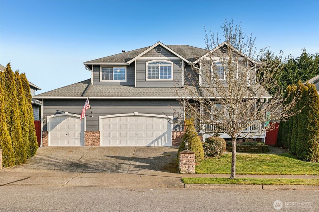 Photo of 17323 79th DR NE Dr, Arlington, WA 98223 (MLS # 2468078)