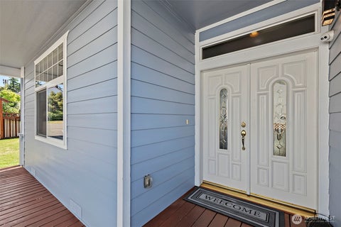 Photo of 10821 Crestwood Drive S, Seattle, WA 98178 (MLS # 2584473)