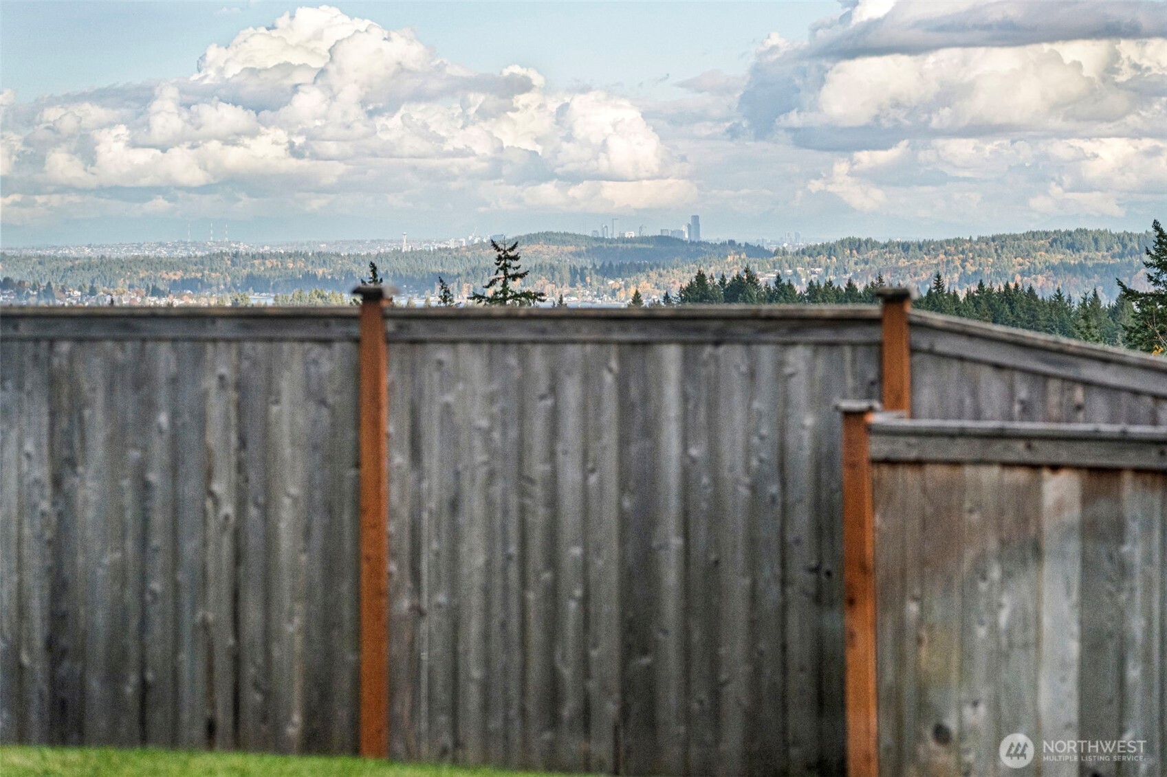 1323 Baker Heights Loop