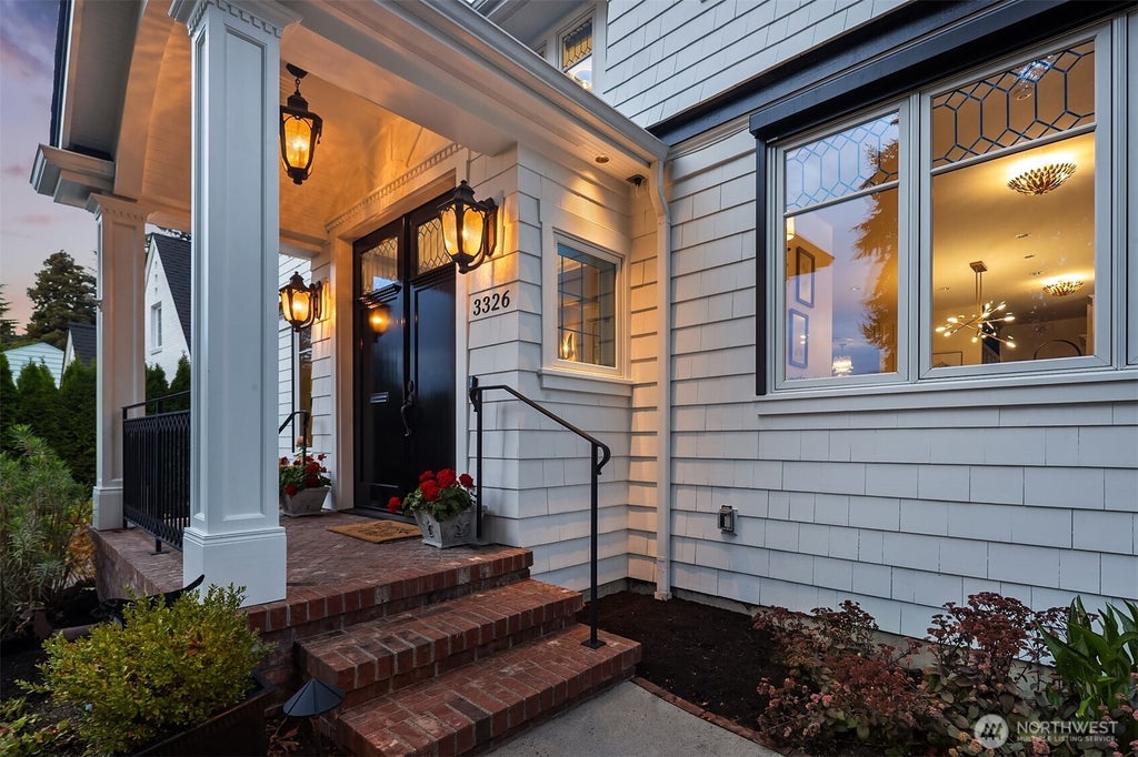Photo of 3326 43rd Avenue NE, Seattle, WA 98105 (MLS # 2585669)