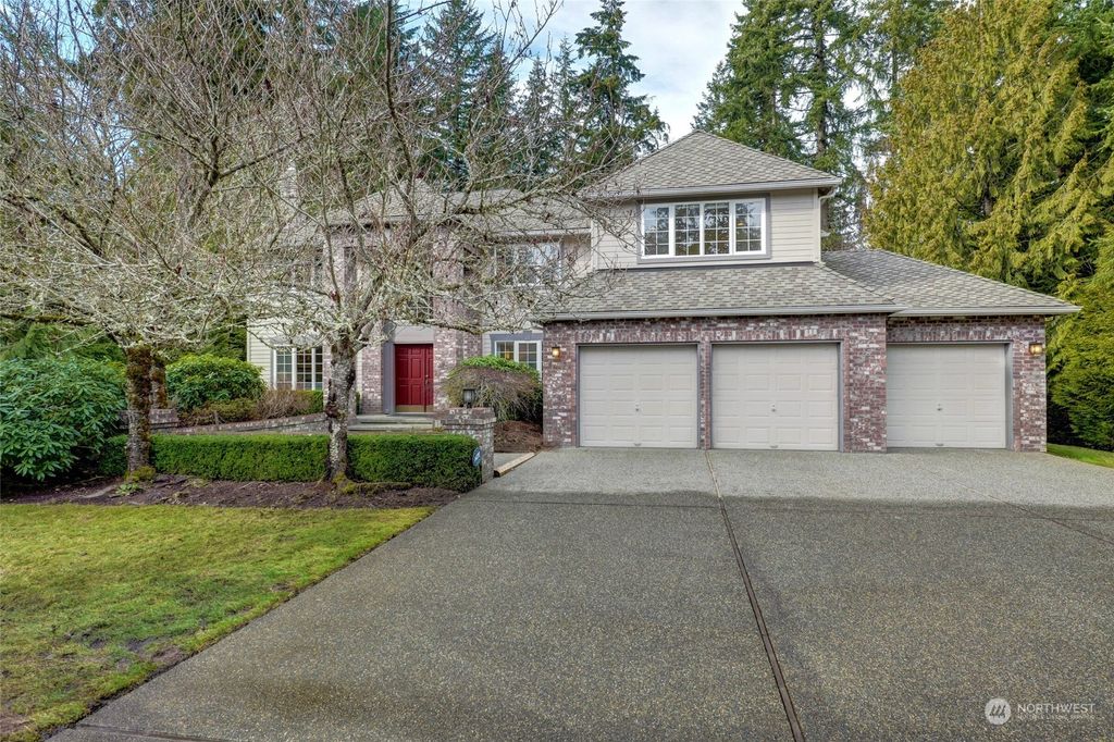 Photo of 8605 217th Avenue NE, Redmond, WA 98053 (MLS # 2033281)