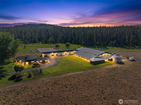 Photo of 24415 N Crescent Road, Chattaroy, WA 99003 (MLS # 2464793)