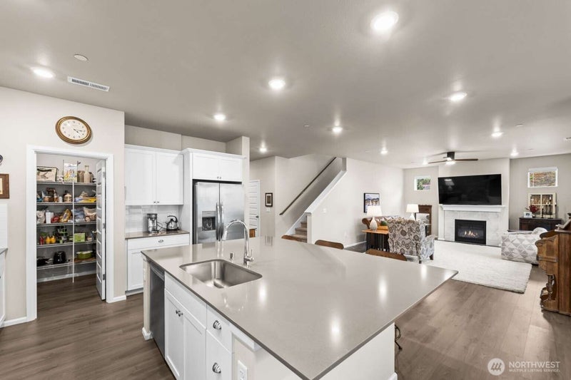 1231 Baker Heights Loop