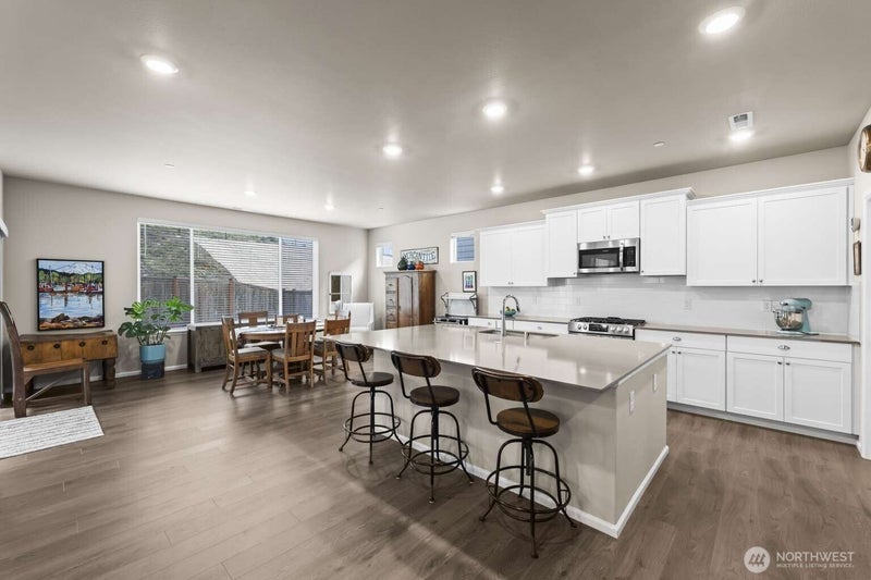 1231 Baker Heights Loop
