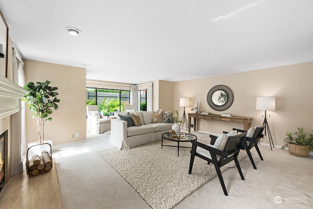 Photo of 201 3rd Avenue N #105, Edmonds, WA 98020 (MLS # 2244989)