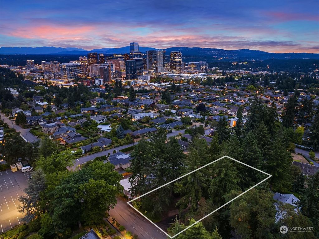 Photo of 9447 NE 14th Street, Clyde Hill, WA 98004 (MLS # 2158316)