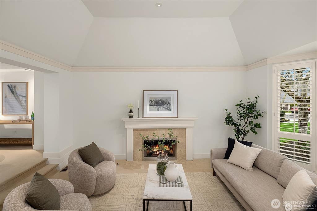 Photo of 1716 Bellevue Way NE, Bellevue, WA 98004 (MLS # 2539904)