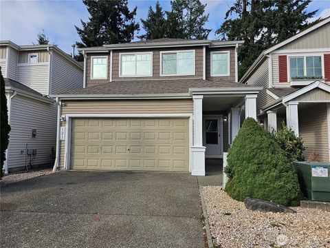Photo of 121 177th Street E, Spanaway, WA 98387 (MLS # 2423470)