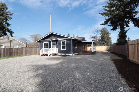 Photo of 8801 SW Custer Road, Lakewood, WA 98499 (MLS # 2502036)