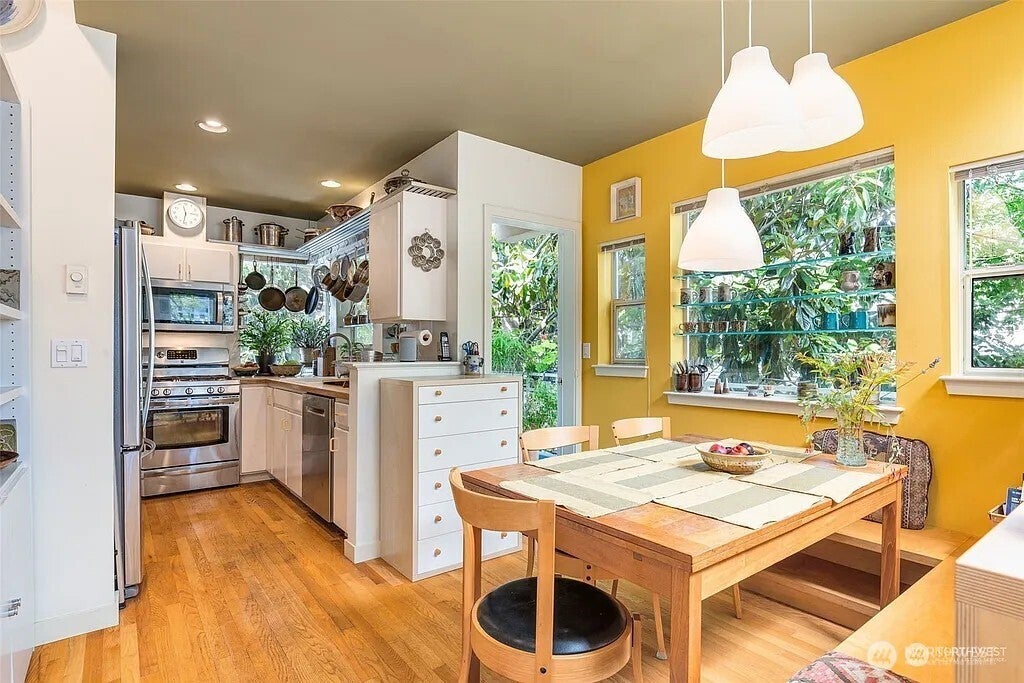 Photo of 3661 Albion Place N #2, Seattle, WA 98103 (MLS # 2583181)