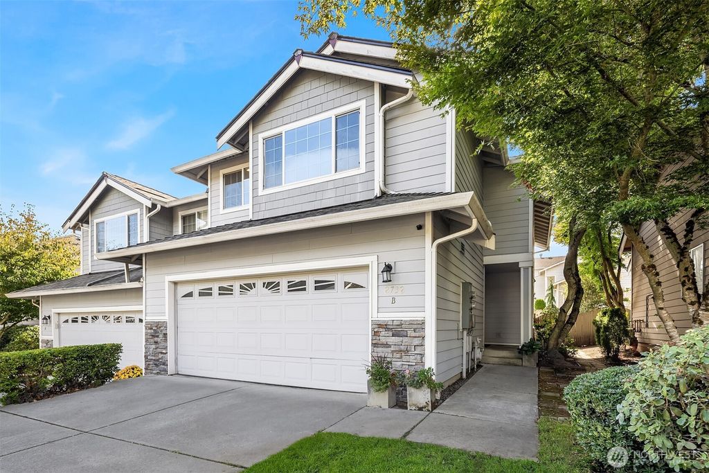 Photo of 2732 143rd Street SW #B, Lynnwood, WA 98087 (MLS # 2441445)