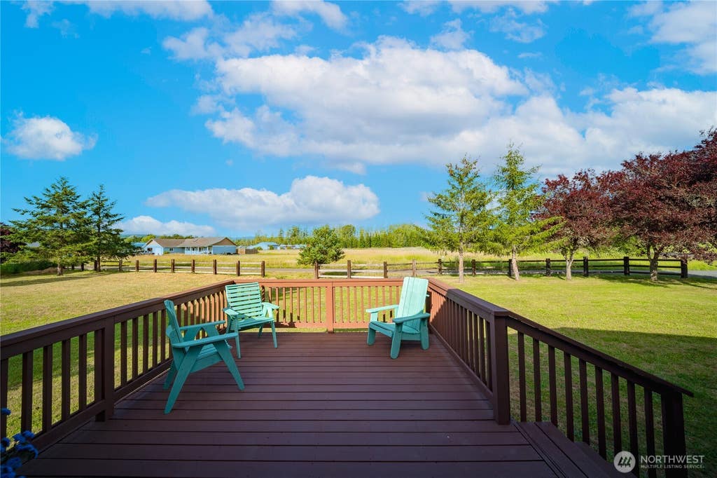 Photo of 101 Faun Rae Lane, Chehalis, WA 98532 (MLS # 2542470)
