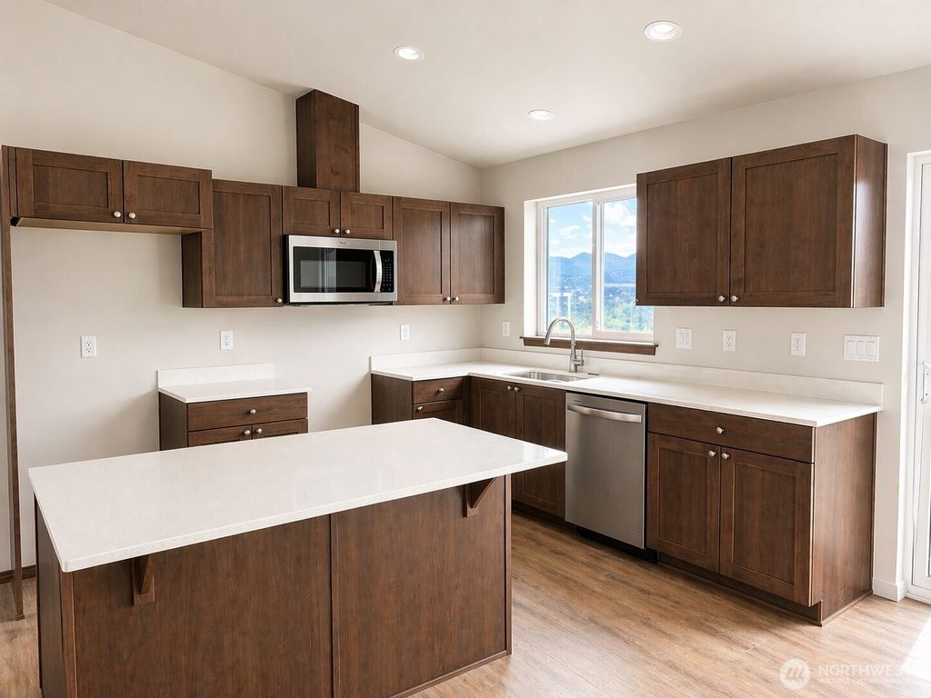 Photo of 1349 Juno Street SE, East Wenatchee, WA 98802 (MLS # 2508880)