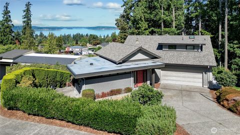 1207 Adams Street Steilacoom WA 98388